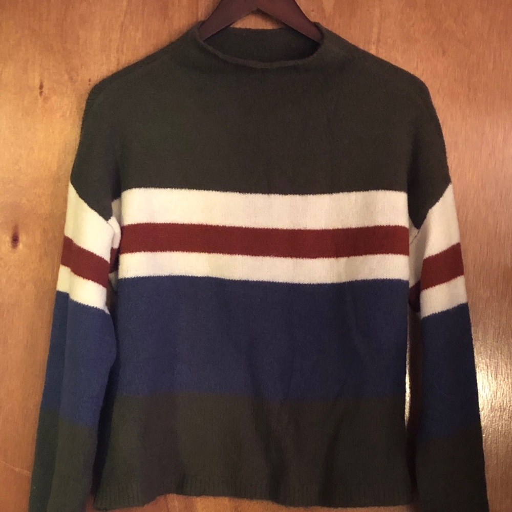 Roolee Minnesota sweater